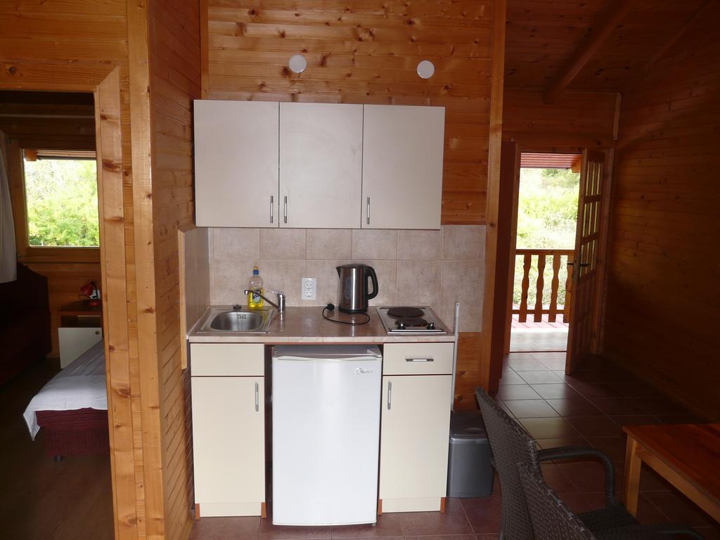 Guest House Jadran Pol Петровац Экстерьер фото
